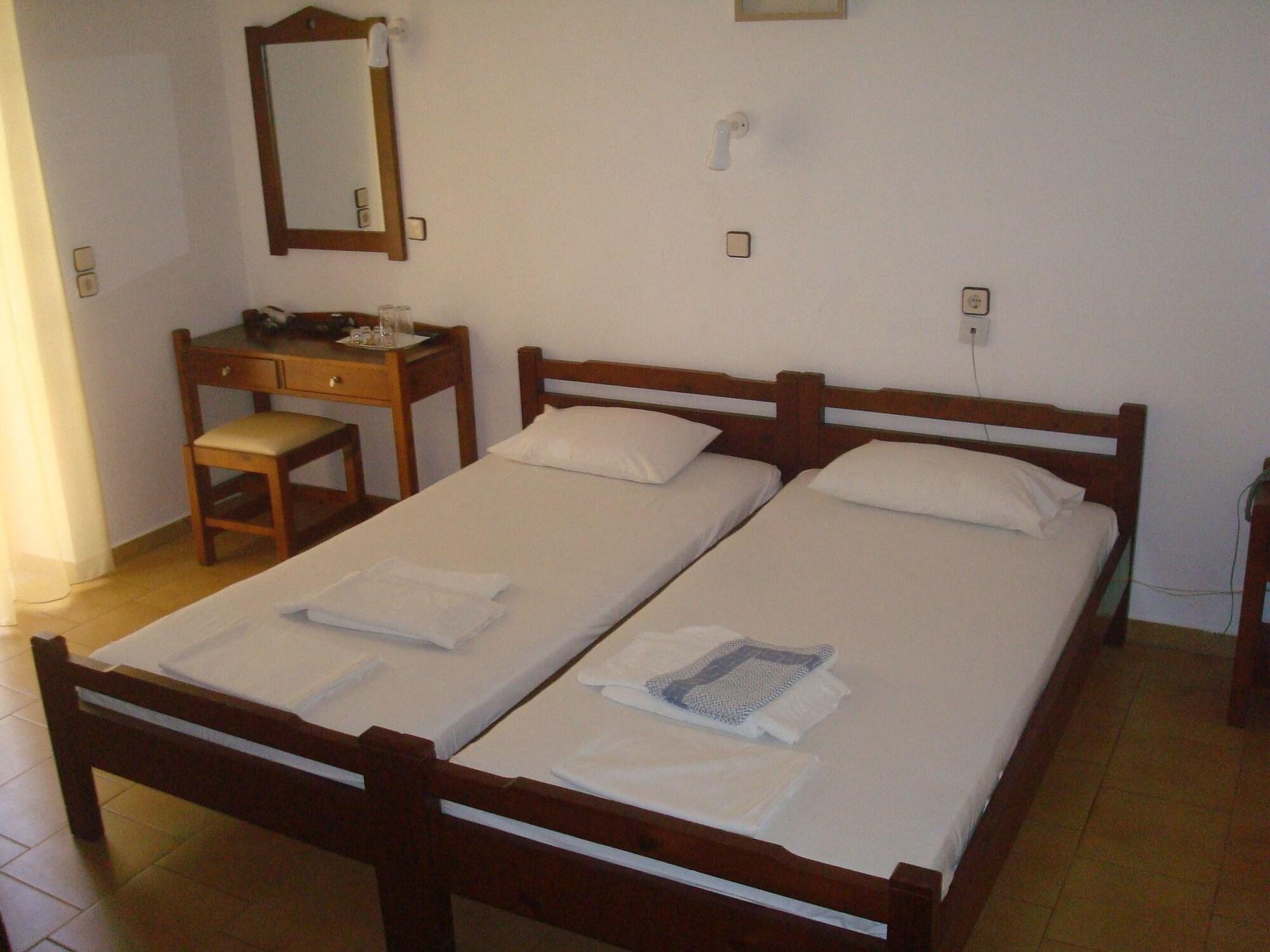 Hotel Aghas Paleochora Luaran gambar