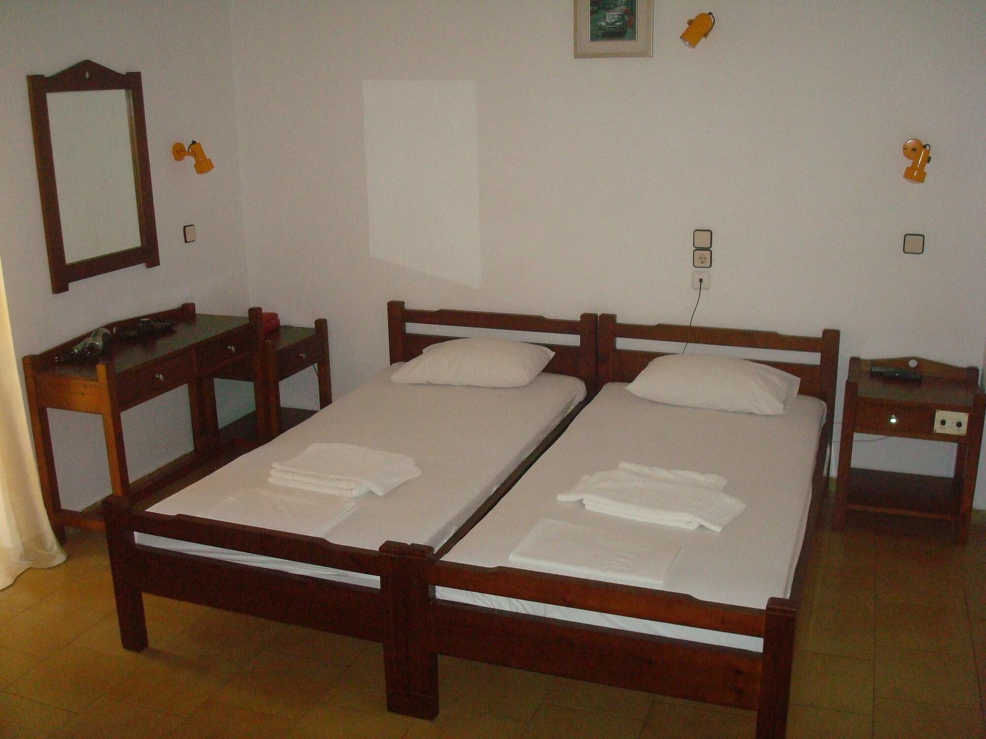 Hotel Aghas Paleochora Luaran gambar