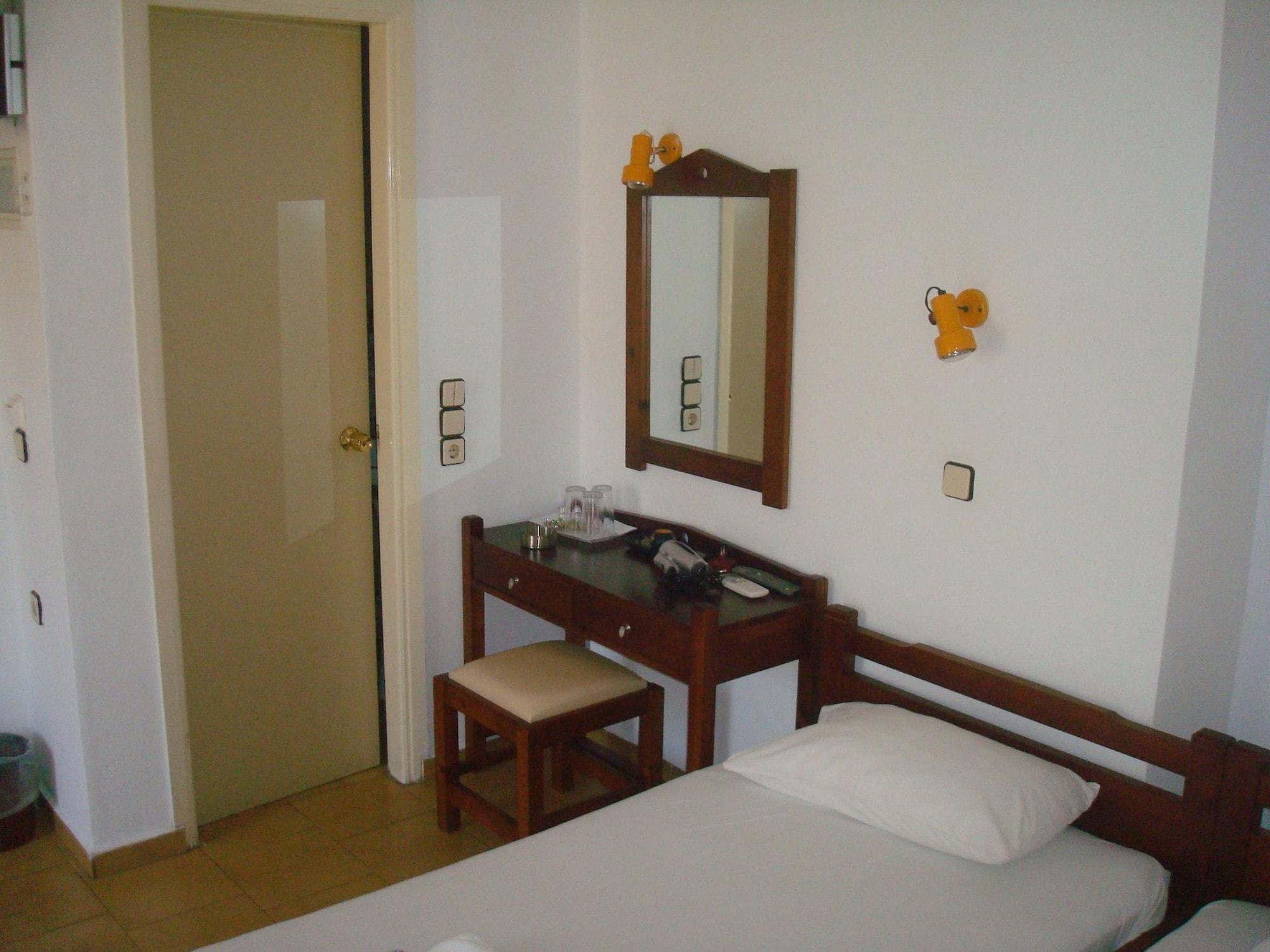 Hotel Aghas Paleochora Luaran gambar