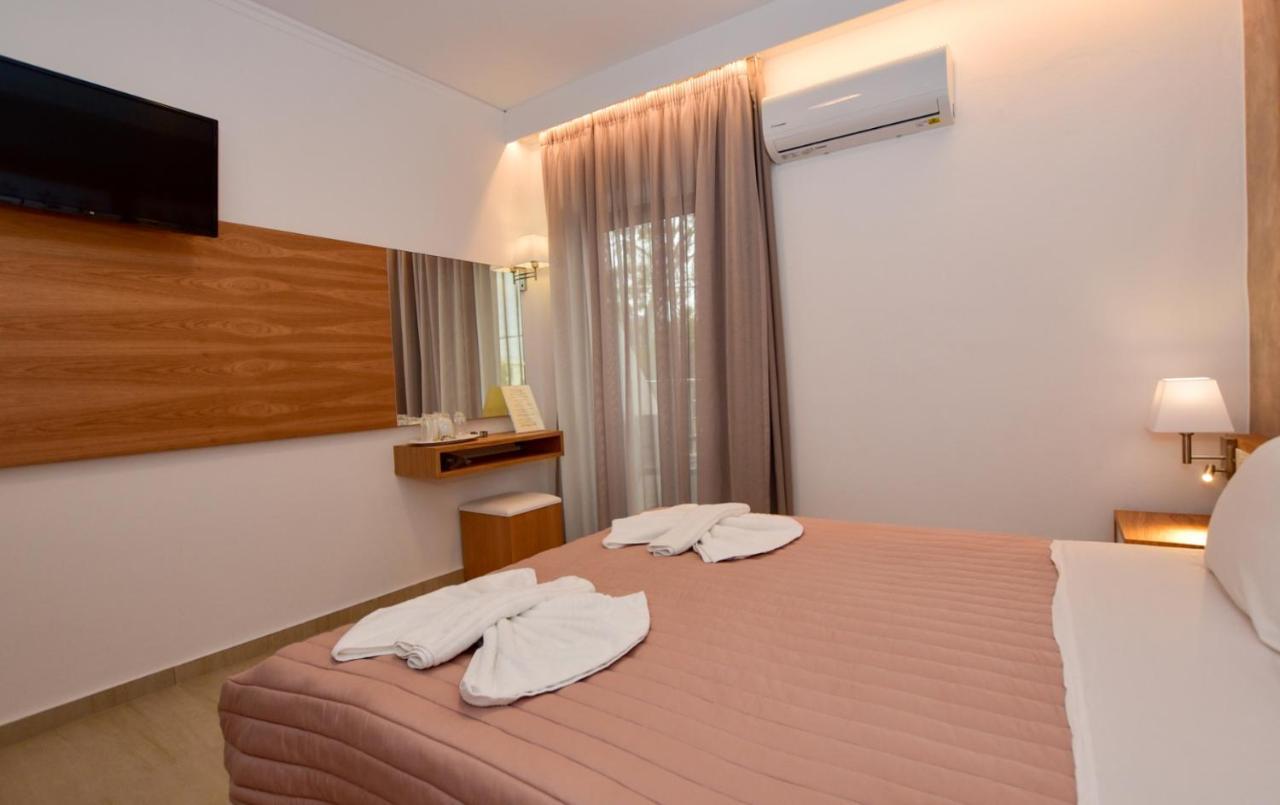 Hotel Aghas Paleochora Luaran gambar
