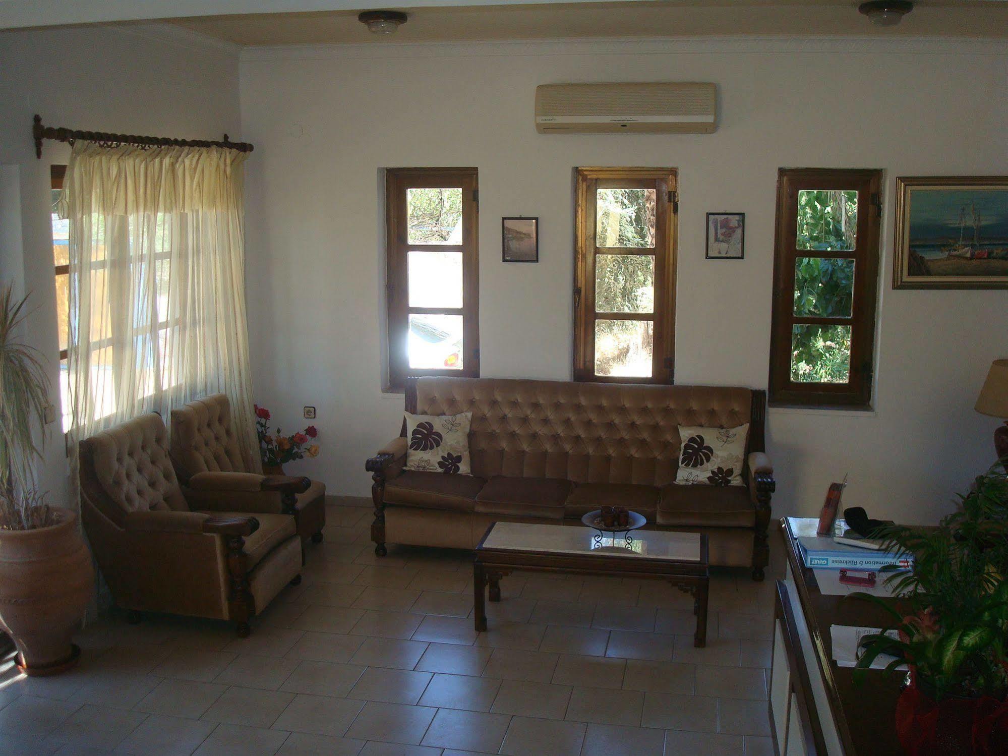 Hotel Aghas Paleochora Luaran gambar
