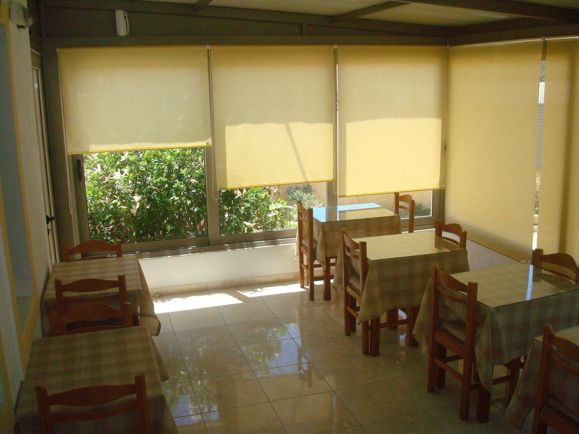 Hotel Aghas Paleochora Luaran gambar